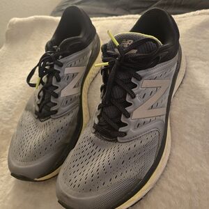 New Balance Men's 1080v7 Running Shoes